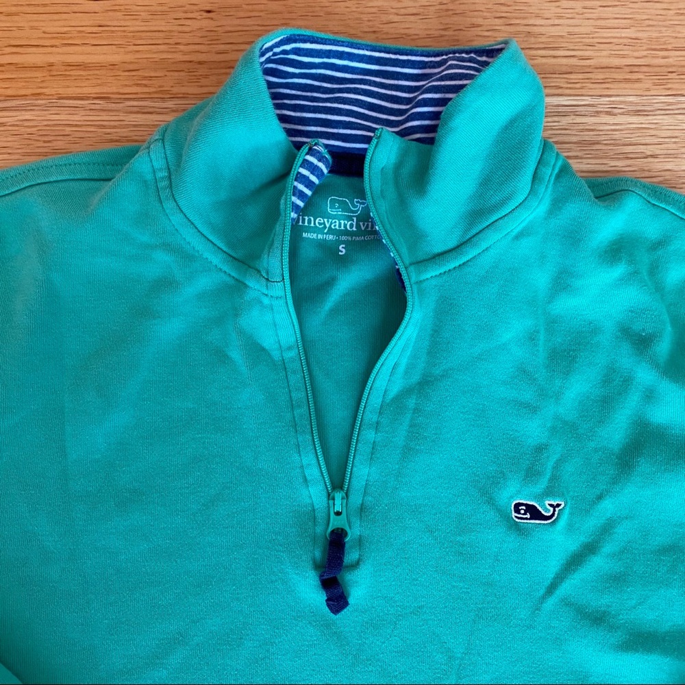 Vineyard Vines quarter zip pullover - Picture 3 of 5
